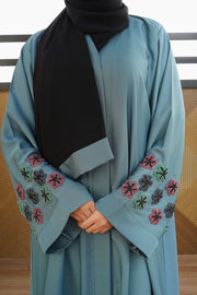 Zamrud Noor – Elegant Embroidered Abaya
