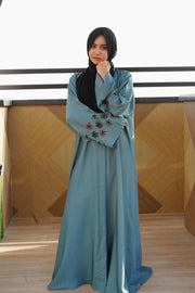 Zamrud Noor – Elegant Embroidered Abaya