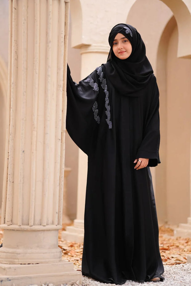 Noor Al-Noir – Where Elegance Illuminates