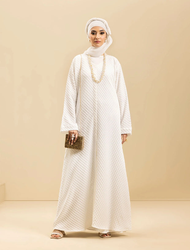 WHITE VEIL
